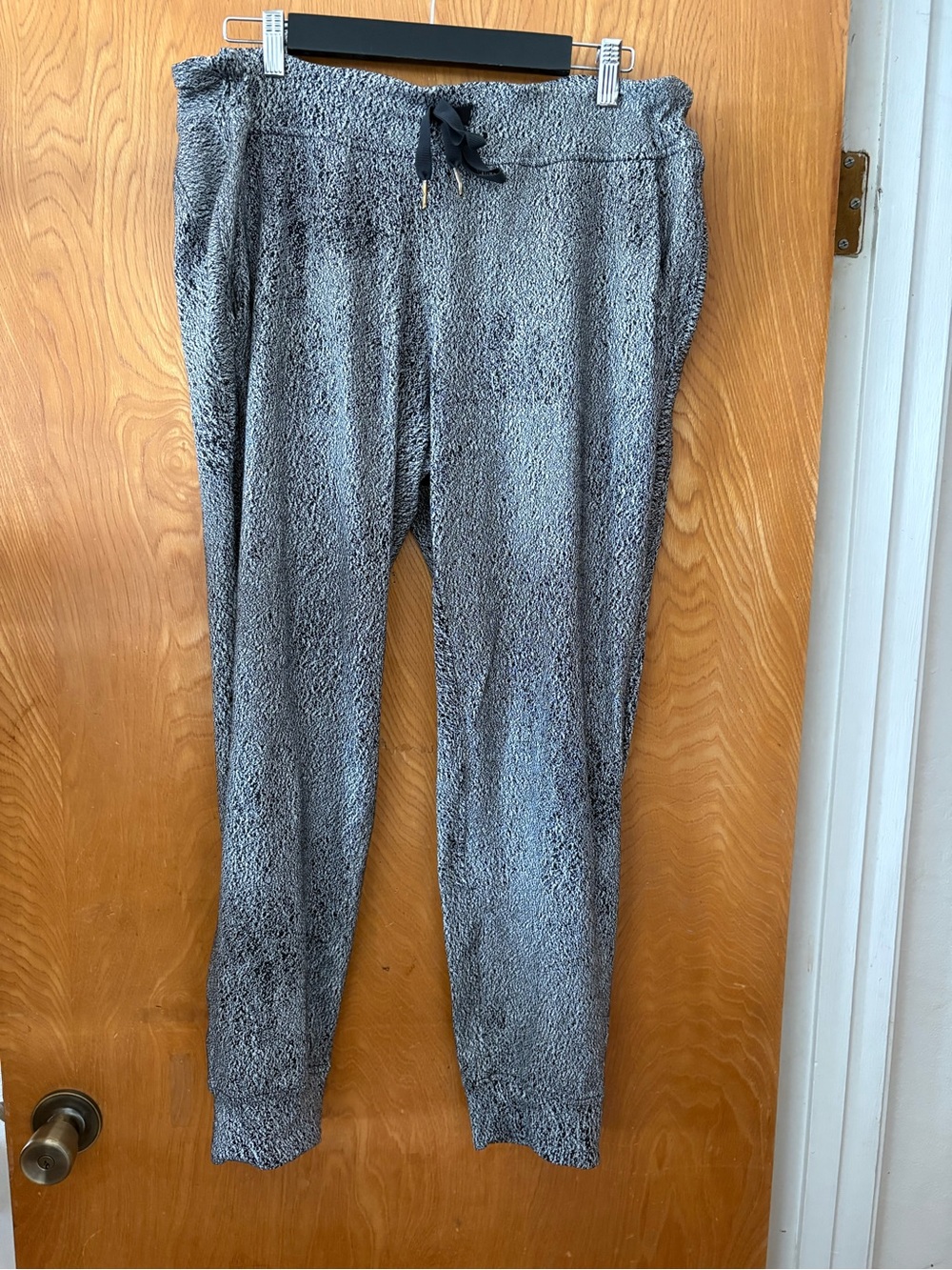 LULULEMON Ready to Rulu Gray Plush Drawstring Joggers 12 - Picture 2 of 11